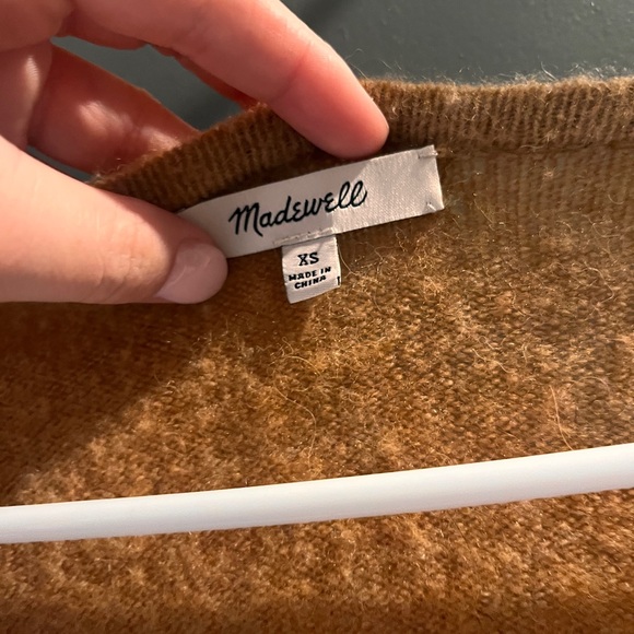 Madewell oversized camel color cardigan - Picture 2 of 5